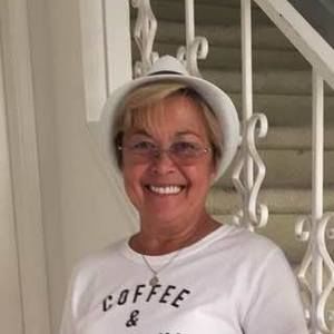 Meet your Posher, Natasha